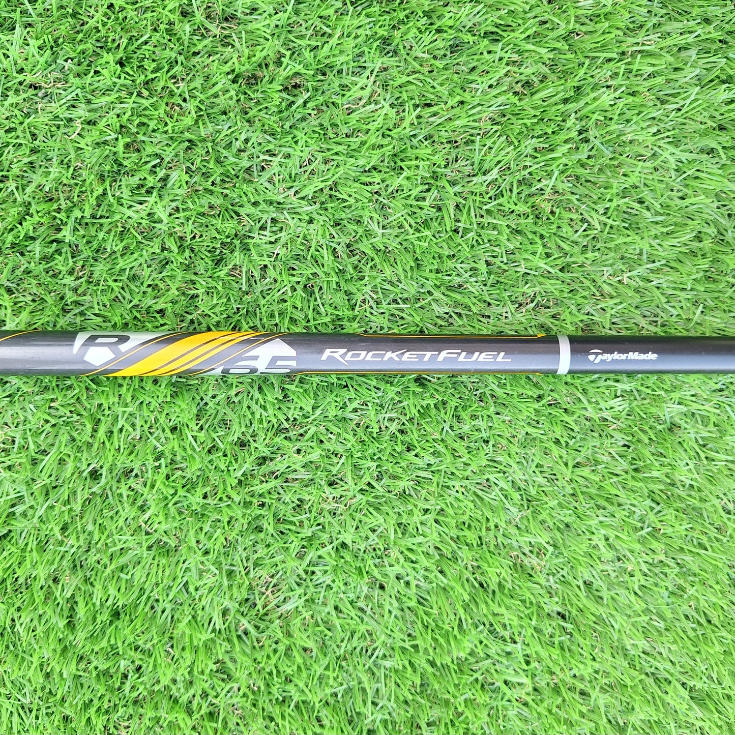 Palo de golf Híbrido 3 19º Taylormade RBZ