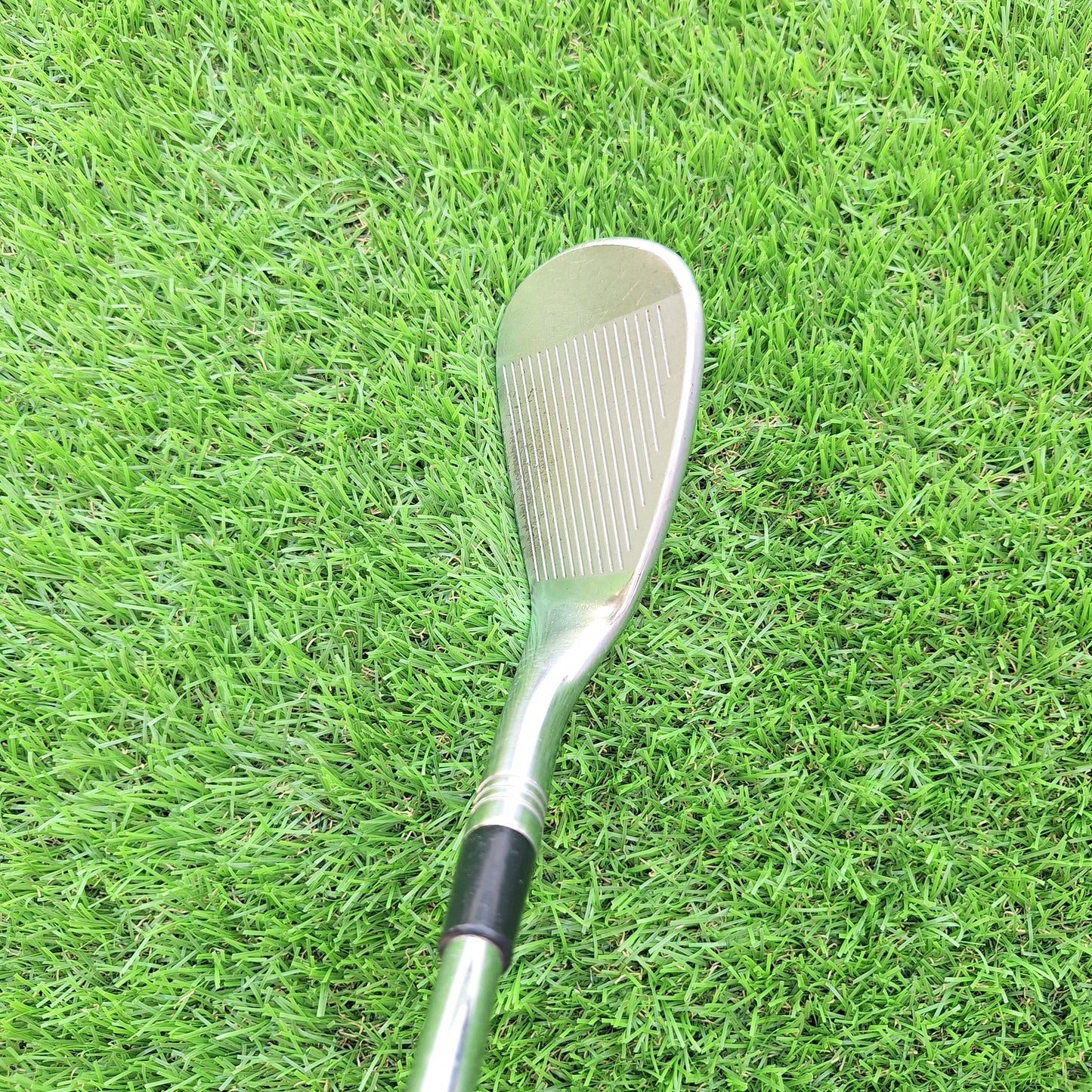 Palo de golf Sand Wedge 56º Taylormade Milled Grind