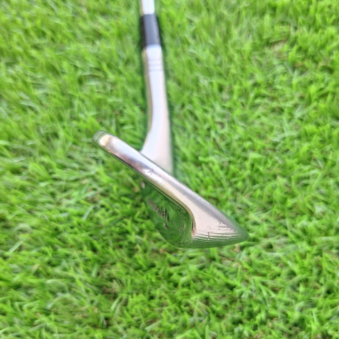 Palo de golf Sand Wedge 56º Taylormade Milled Grind