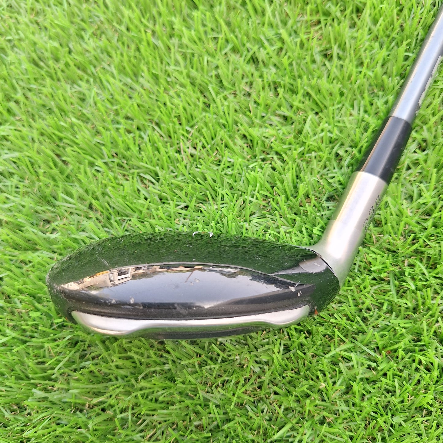 Palo de golf Zurdo Híbrido 4 23º Cleveland Launcher
