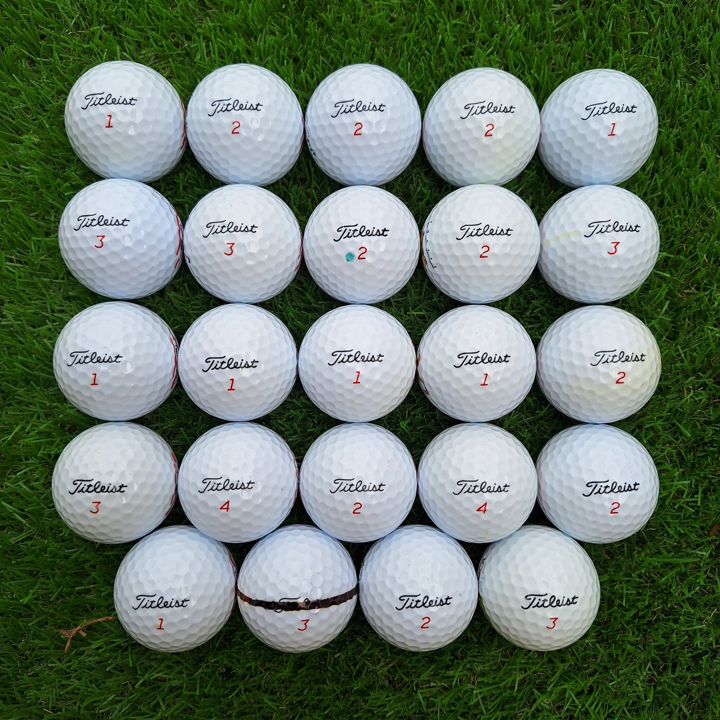 24 Bolas de golf Titleist TruFeel