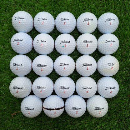 24 Bolas de golf Titleist TruFeel