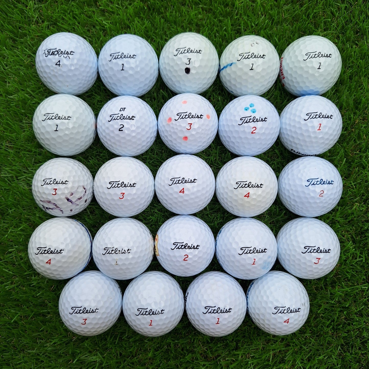 24 Bolas de golf Titleist mixtas