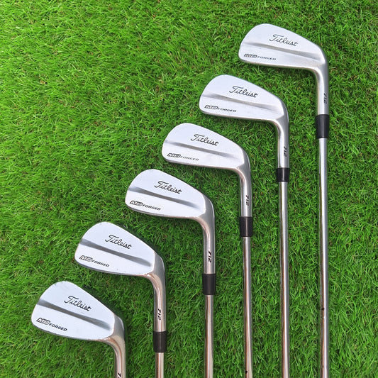 Palos de golf Hierros 4, 5, 7, 8 y 9 Titleist MB 712