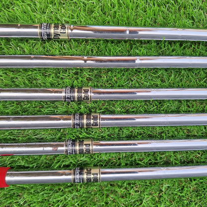Palos de golf Hierros 4, 5, 7, 8 y 9 Titleist MB 712