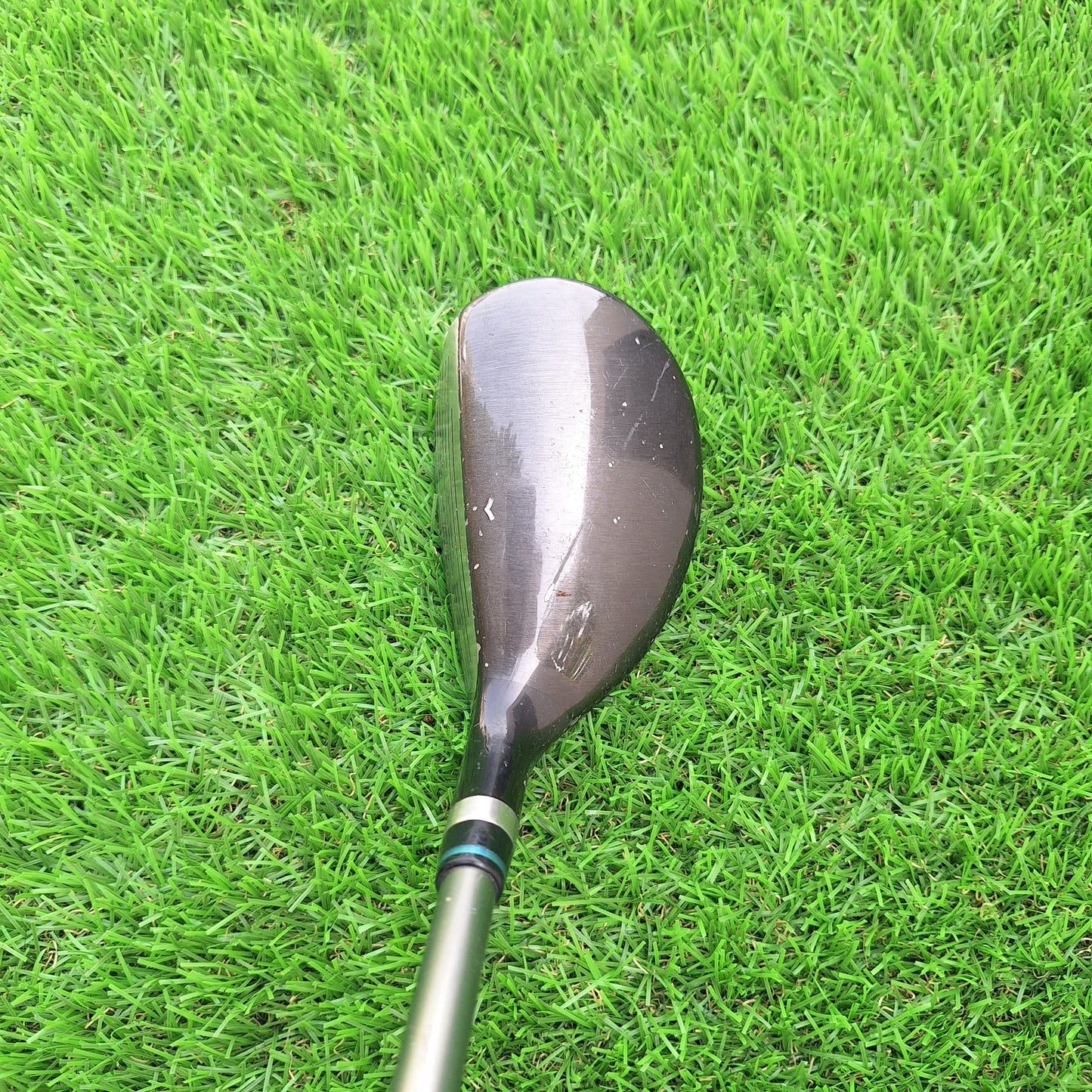 Palo de golf Mujer Híbrido 4 24º Wilson Staff Fybrid