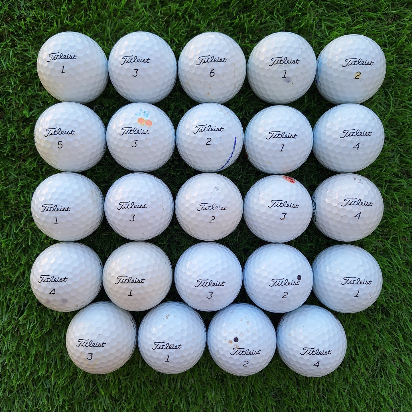 24 Bolas de golf Titleist ProV1