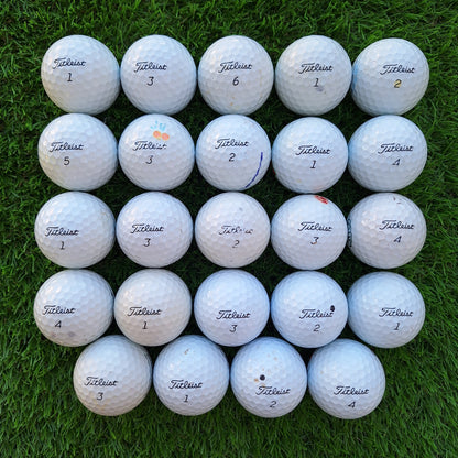 24 Bolas de golf Titleist ProV1