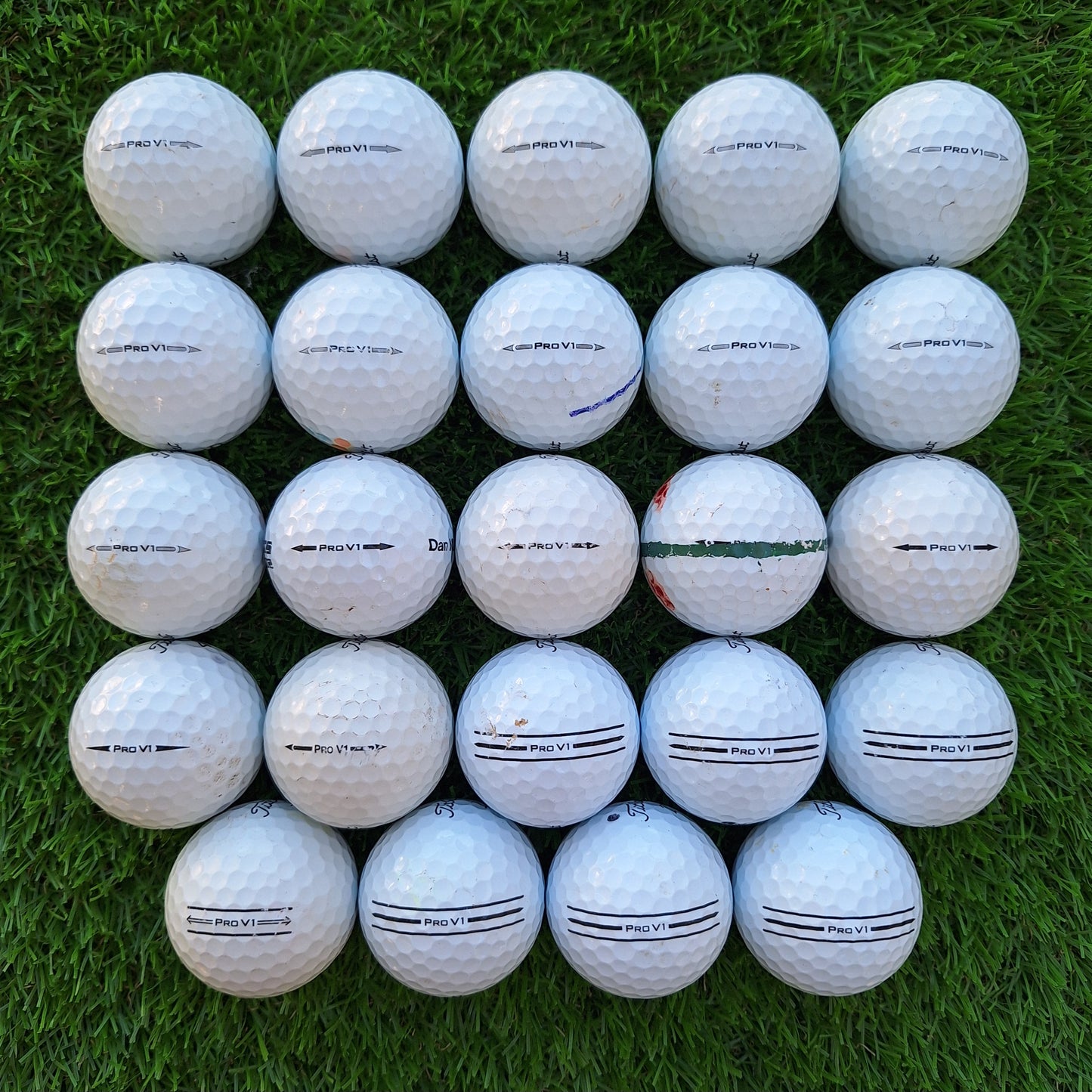 24 Bolas de golf Titleist ProV1