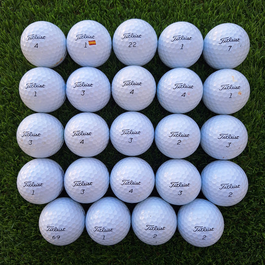24 Bolas de golf Titleist ProV1