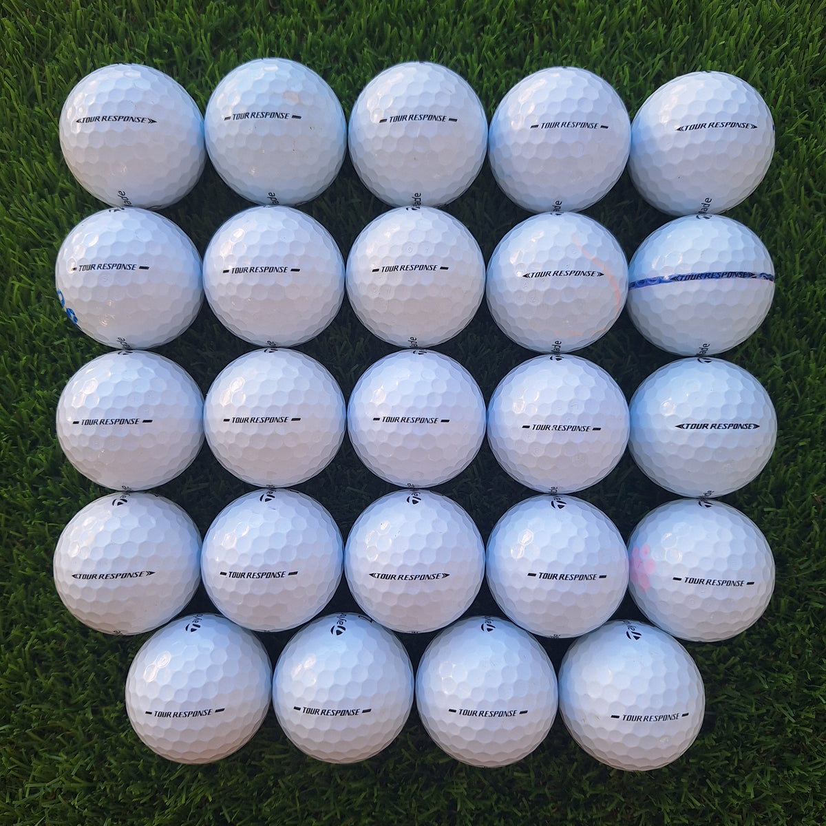 24 Bolas de golf Taylormade Tour Response