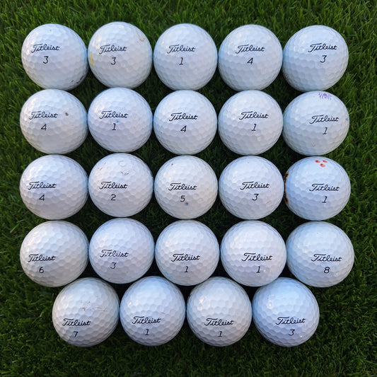24 Bolas de golf Titleist ProV1