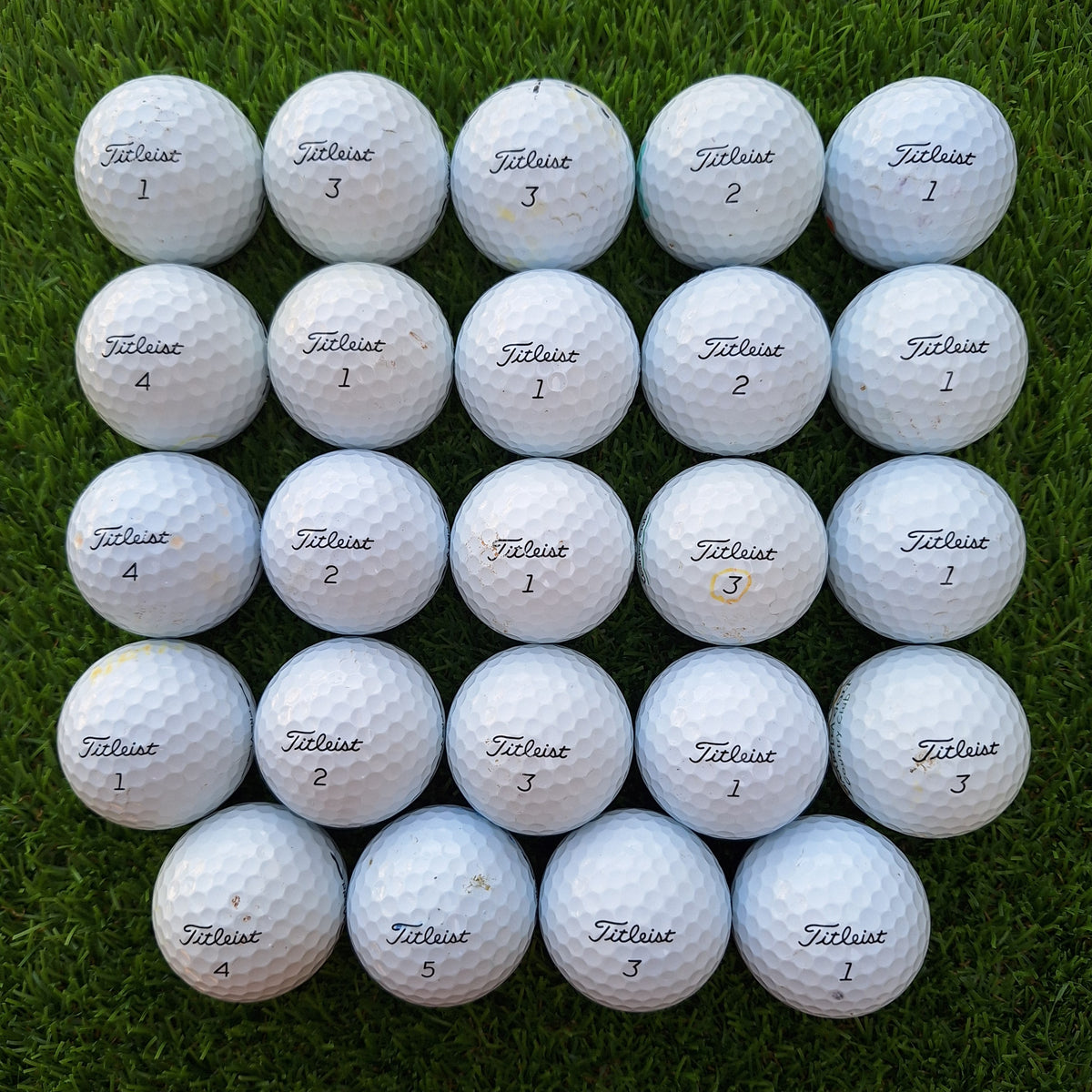 24 Bolas de golf Titleist ProV1
