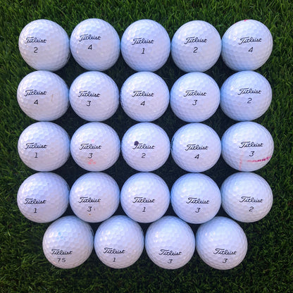 24 Bolas de golf Titleist ProV1