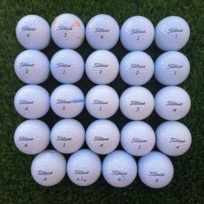 24 Bolas de golf Titleist AVX