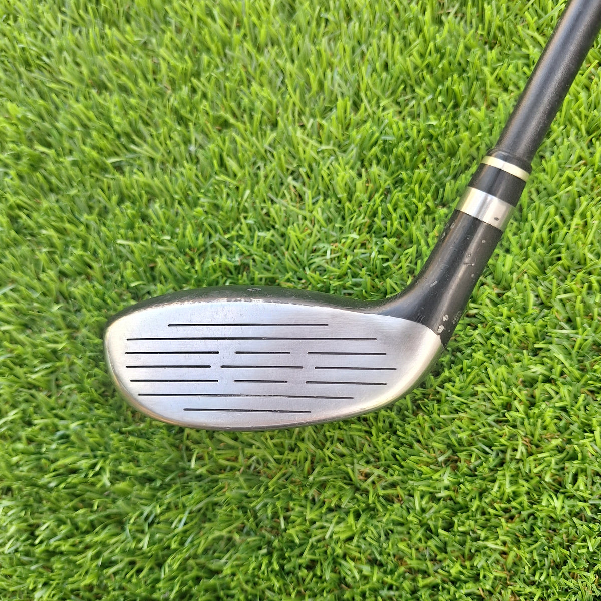 Palo de golf Híbrido 4 24º Wilson Staff Fybrid