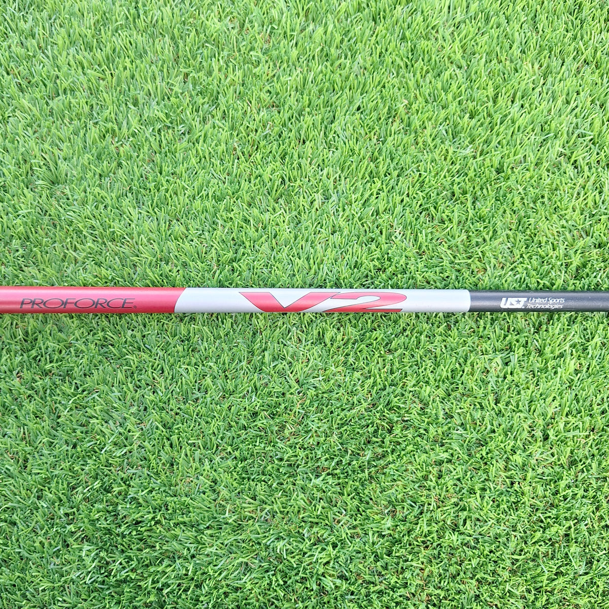 Palo de golf Híbrido 4 24º Wilson Staff Fybrid