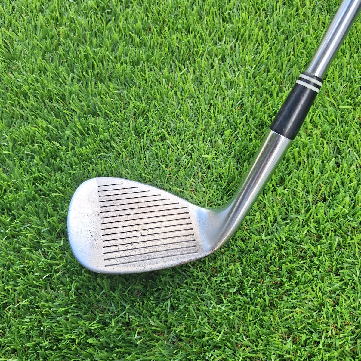 Palo de golf Sand Wedge 56º Cleveland CG12