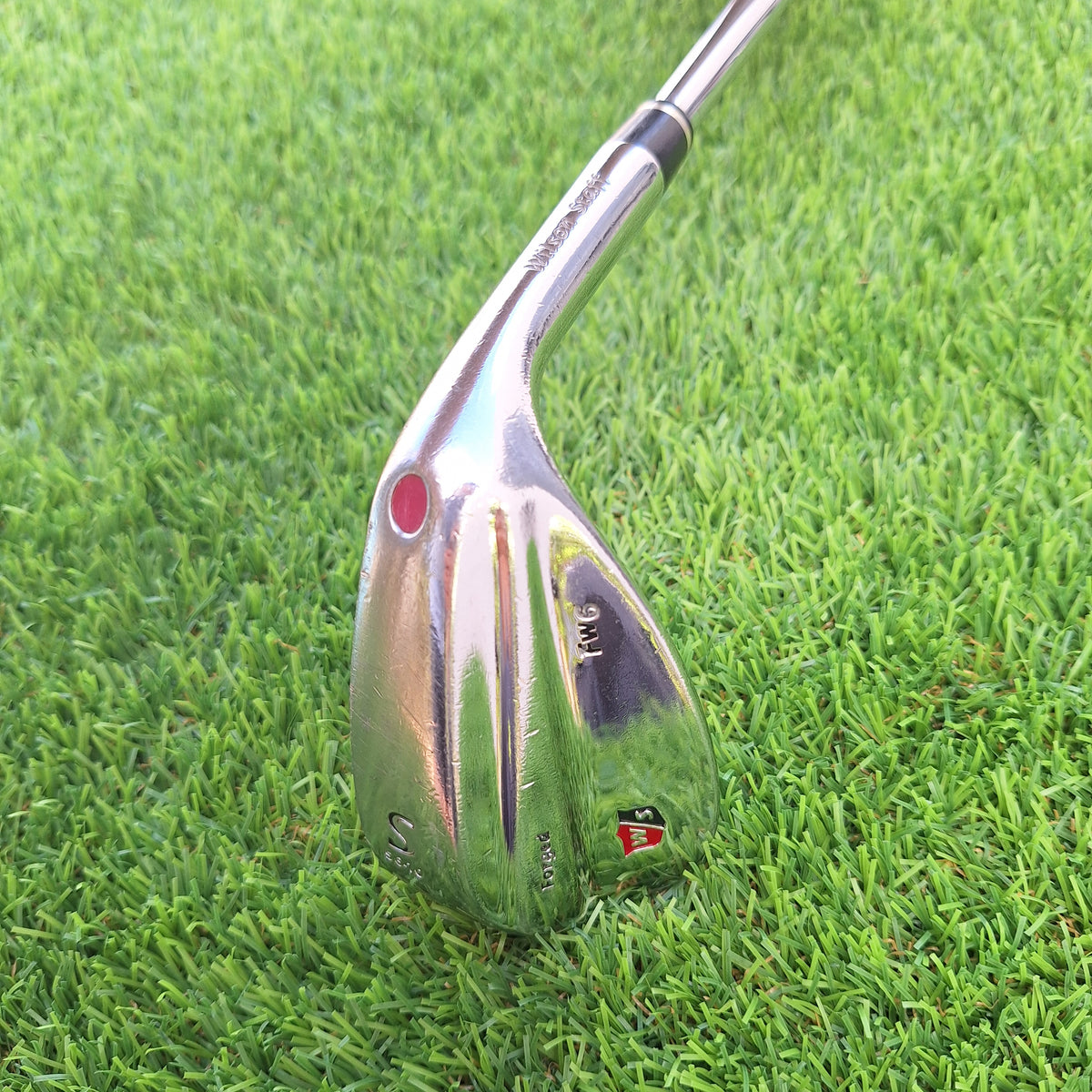 Palo de golf Sand Wedge Wilson Staff Fw6