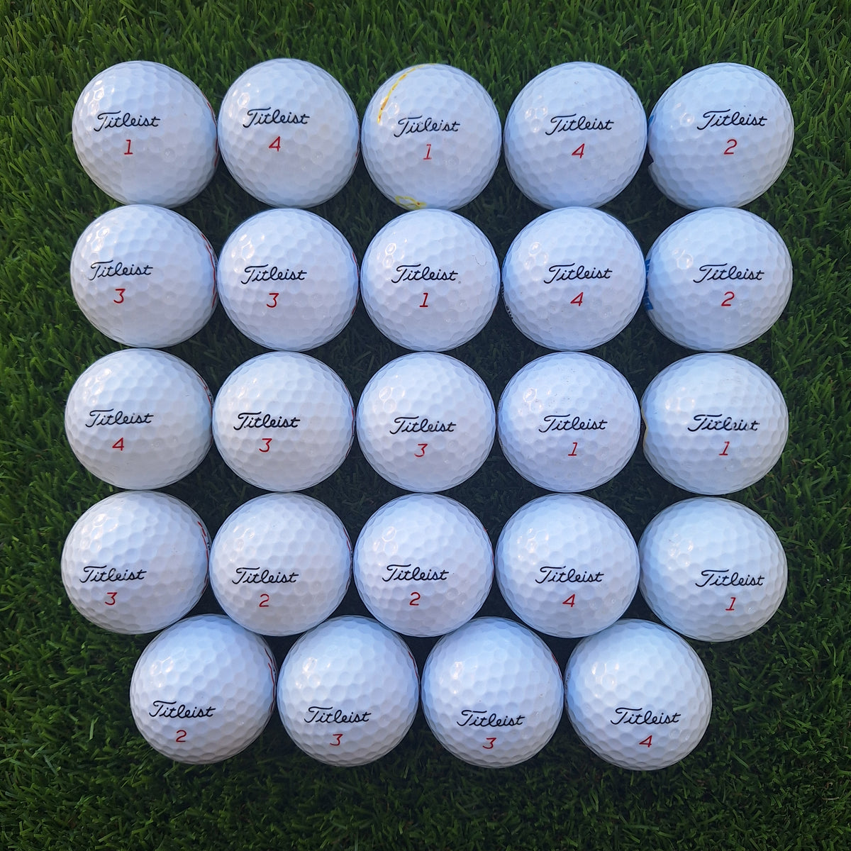 24 Bolas de golf Titleist TruFeel