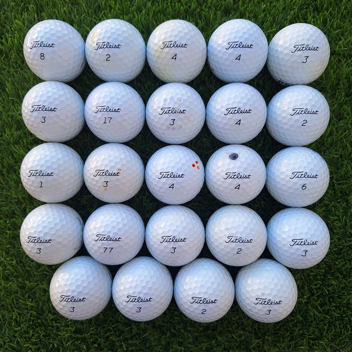 24 Bolas de golf Titleist ProV1