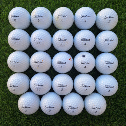 24 Bolas de golf Titleist ProV1