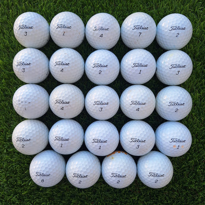24 Bolas de golf Titleist ProV1