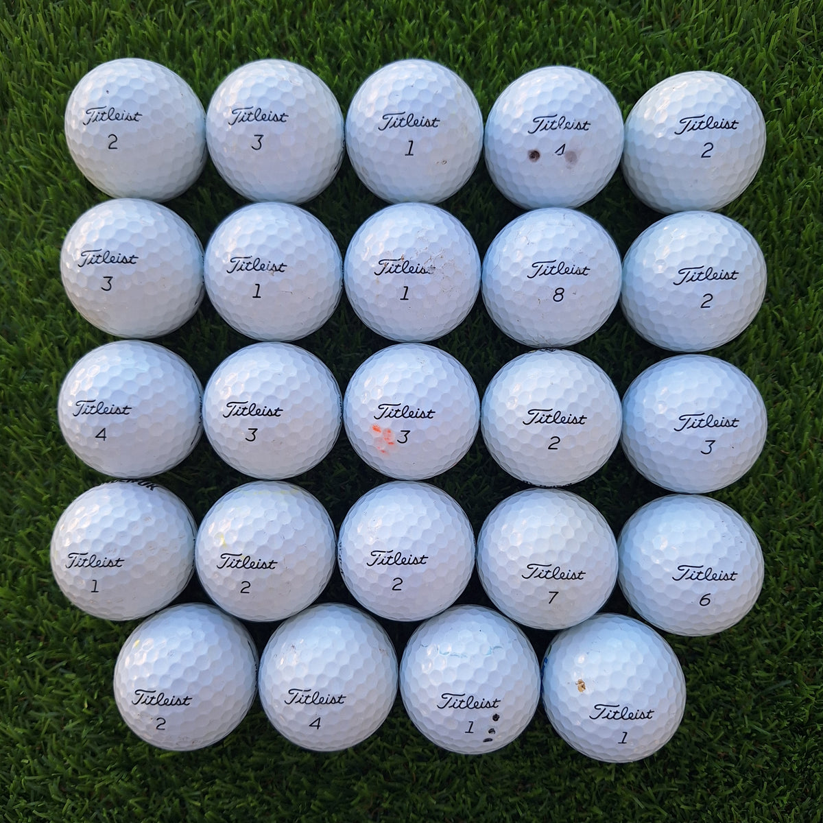24 Bolas de golf Titleist ProV1