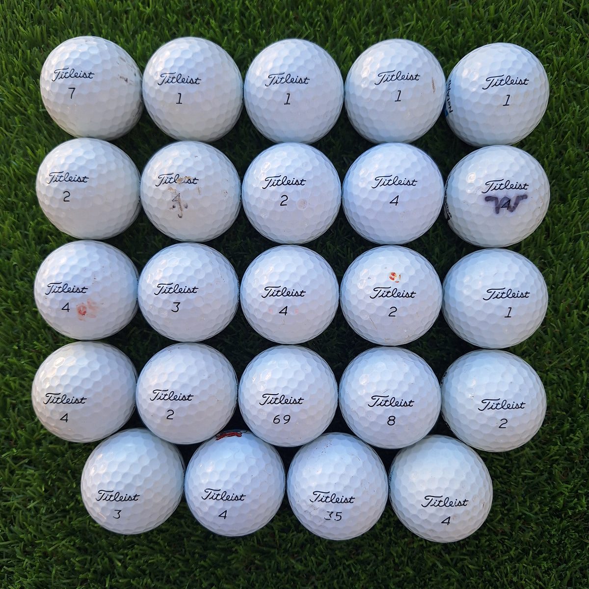 24 Bolas de golf Titleist ProV1
