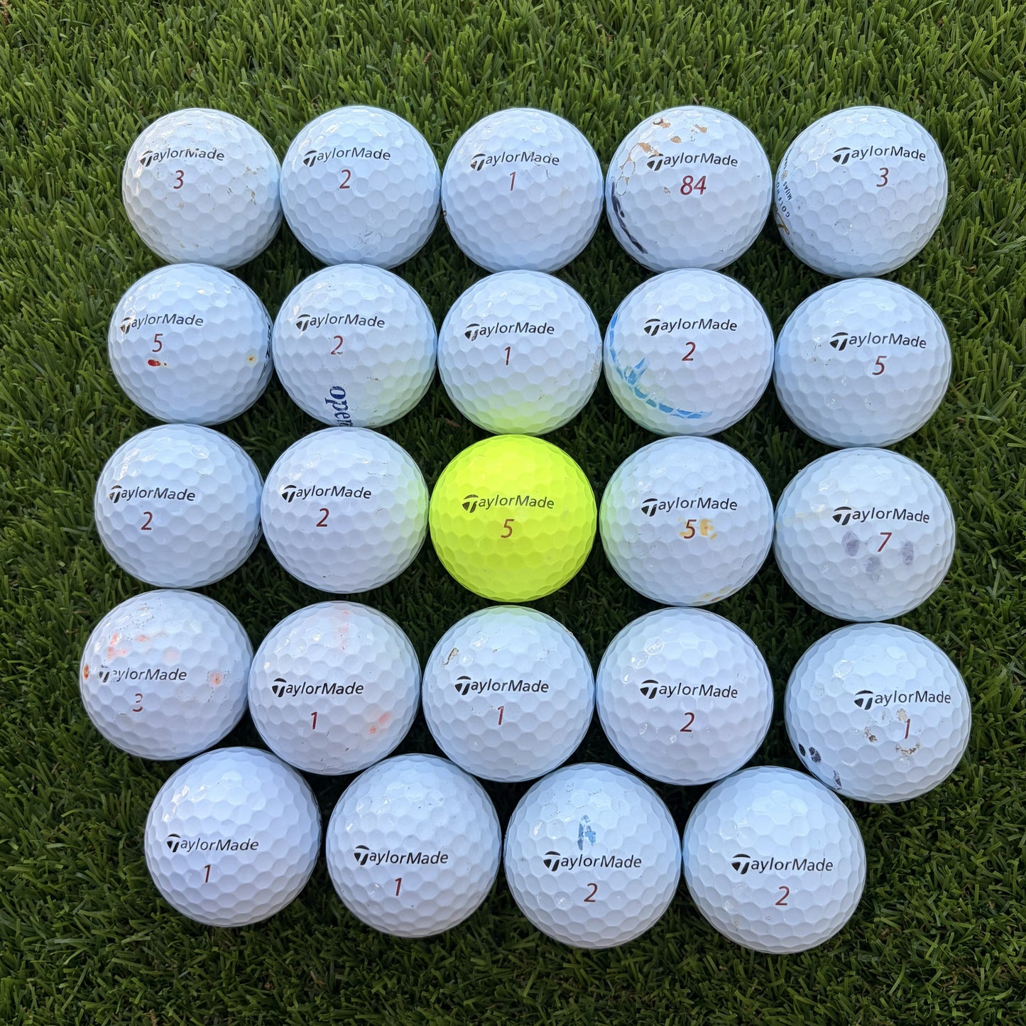 24 Bolas de golf Taylormade TP5x