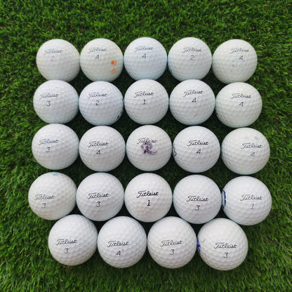 24 Bolas de golf Titleist ProV1