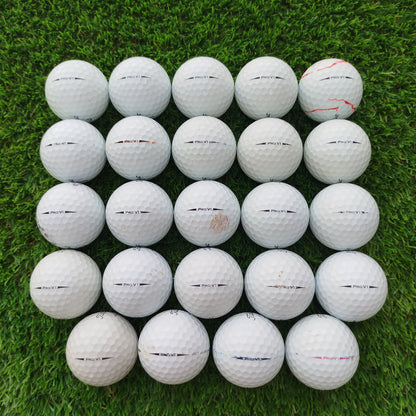 24 Bolas de golf Titleist ProV1