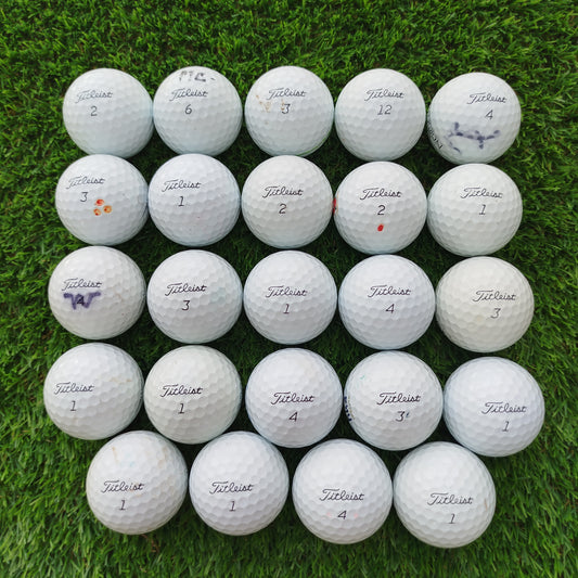 24 Bolas de golf Titleist ProV1