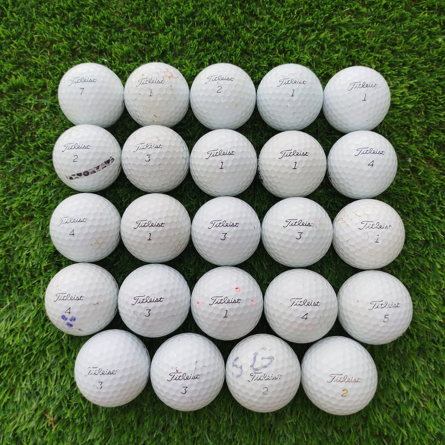 24 Bolas de golf Titleist ProV1