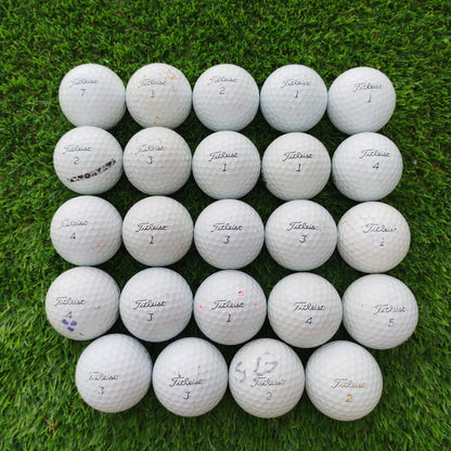 24 Bolas de golf Titleist ProV1