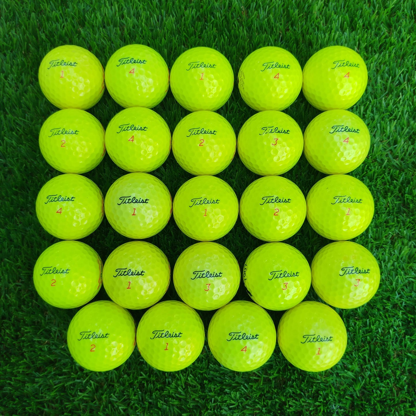 24 Bolas de golf Titleist TruFeel