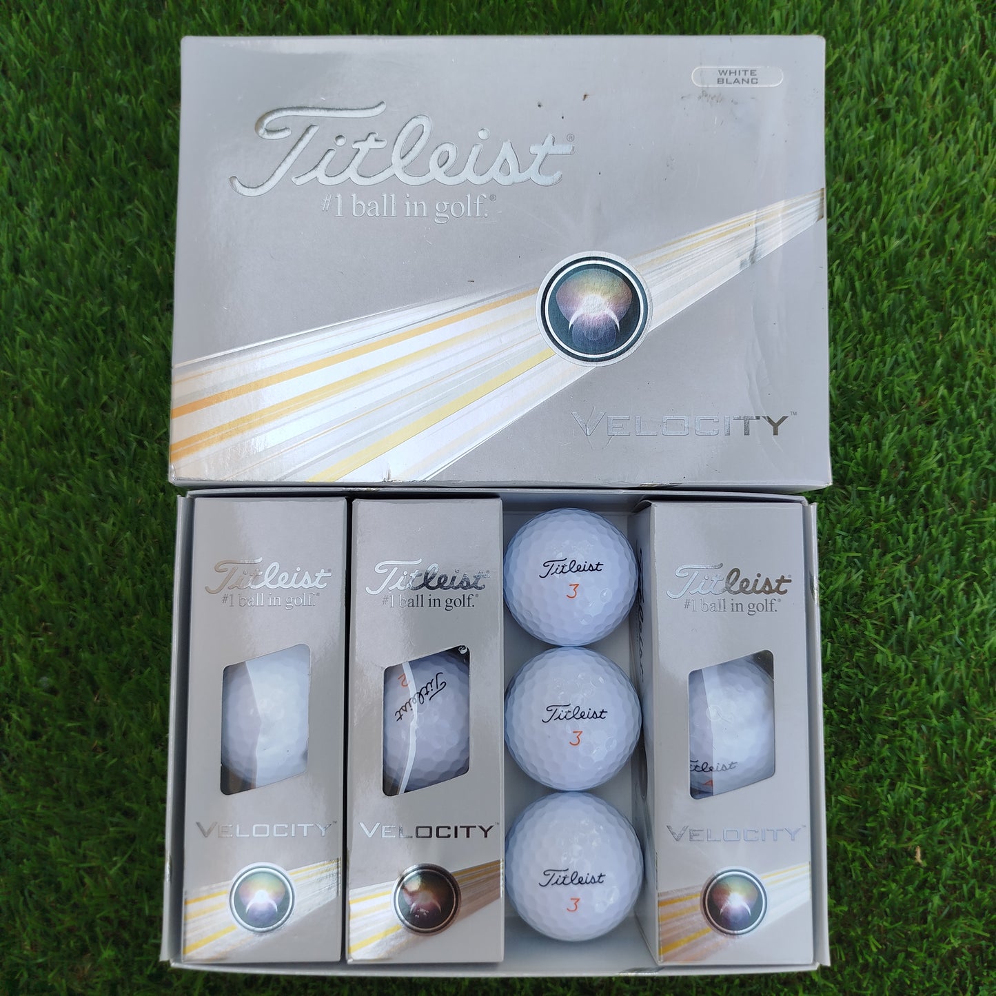 12 Bolas de golf nuevas Titleist Velocity