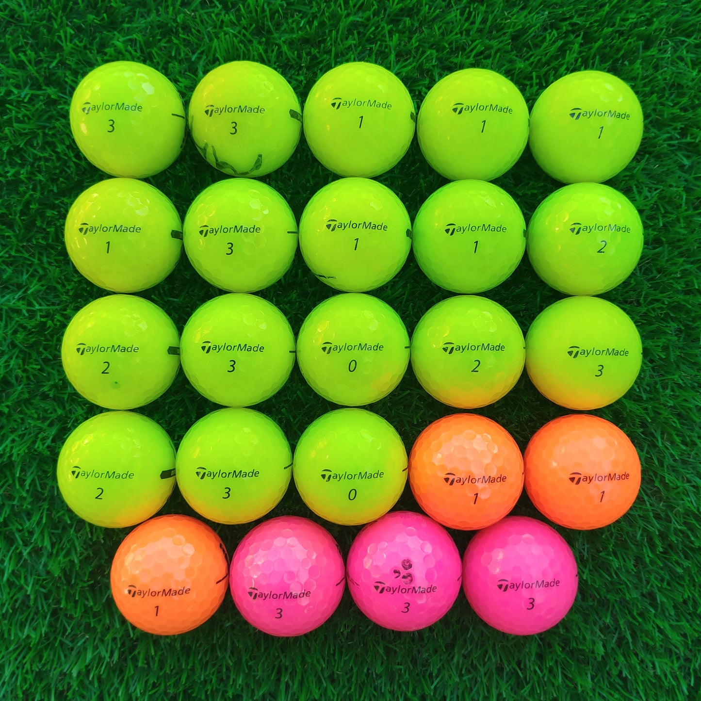 24 Bolas de golf Taylormade Distance+