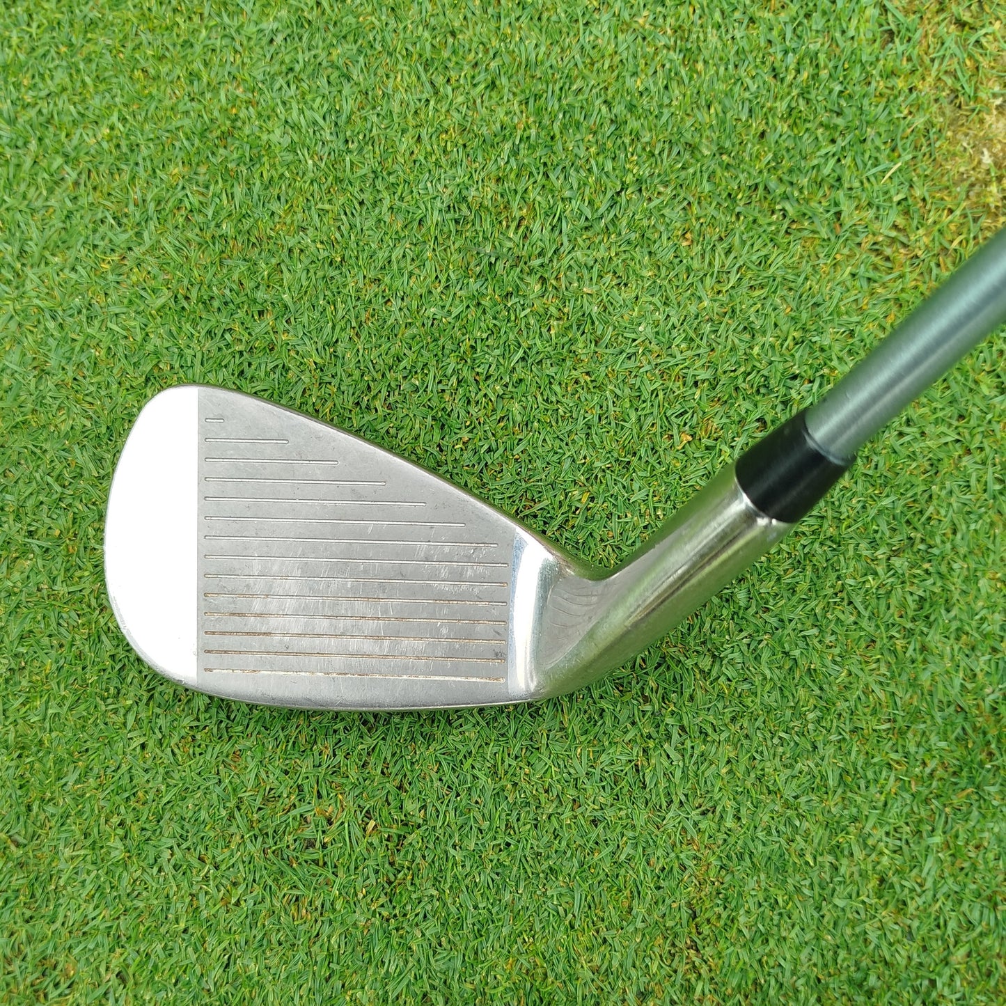Palo de golf Junior Hierro 9 Tour Series WT-10s