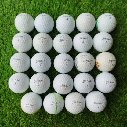 24 Bolas de golf Titleist ProV1