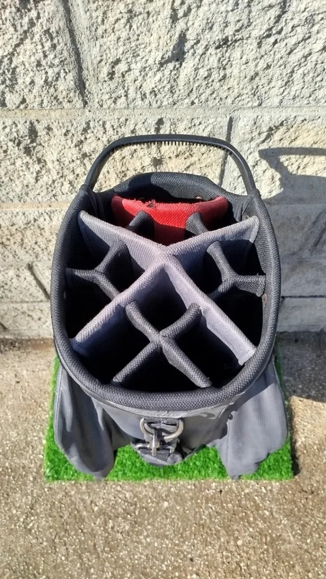 Bolsa de golf estilo carro Motocaddy Dry-Series