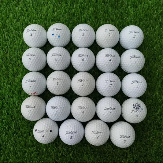 24 Bolas de golf Titleist ProV1