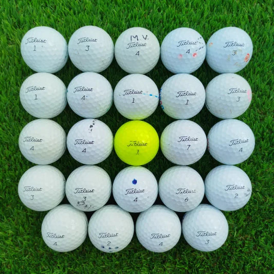 24 Bolas de golf Titleist ProV1